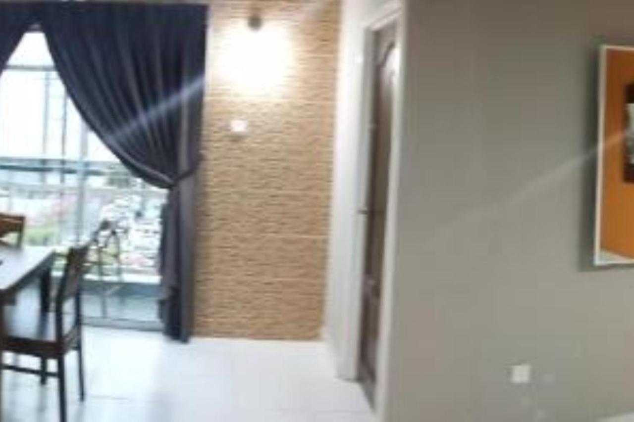 شقة أيون تيبراو هوم ستاي جوهر بهرو المظهر الخارجي الصورة